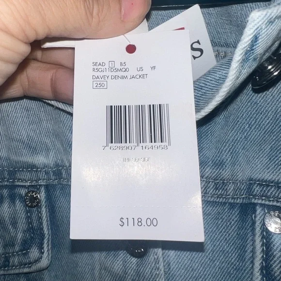 GUESS Classic Light Blue Jean Jacket - Picture 5 of 6
